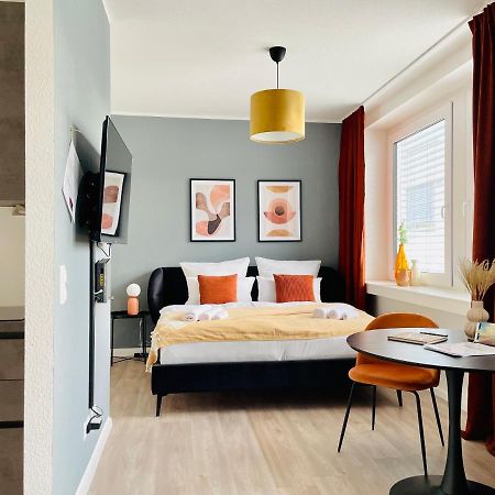 Klassen Stay - Exklusives Apartment Am Hbf - Kueche, Netflix, Kingsizebett Кобленц Екстер'єр фото